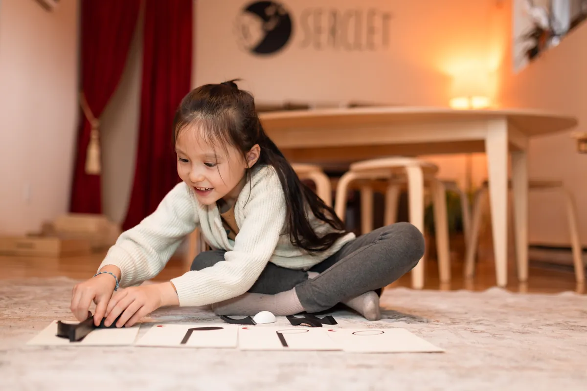 Apprentissage ludique de la musique chez Serclet